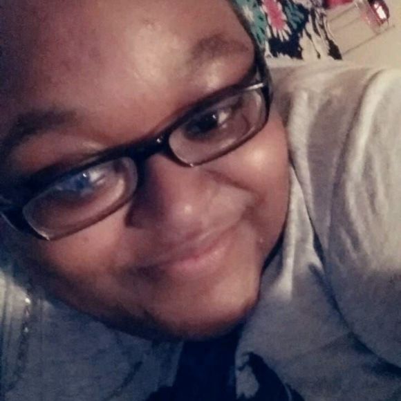 Meet your Posher, Kadejah - Picture 1 of 1